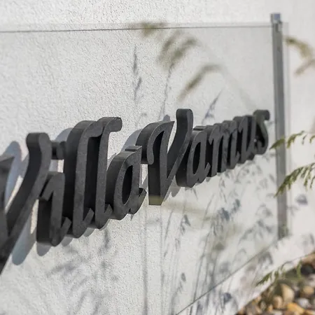 Pensiune Vamus Vendeg- Es Rendezvenyhaz Vámosszabadi