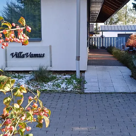 Vamus Vendeg- Es Rendezvenyhaz Pensiune