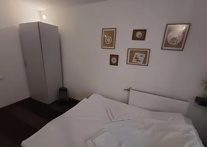 Vamus Vendeg- Es Rendezvenyhaz 3* Vámosszabadi